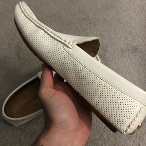 NEW PAIR OF BRUNO MARC LOAFERS
